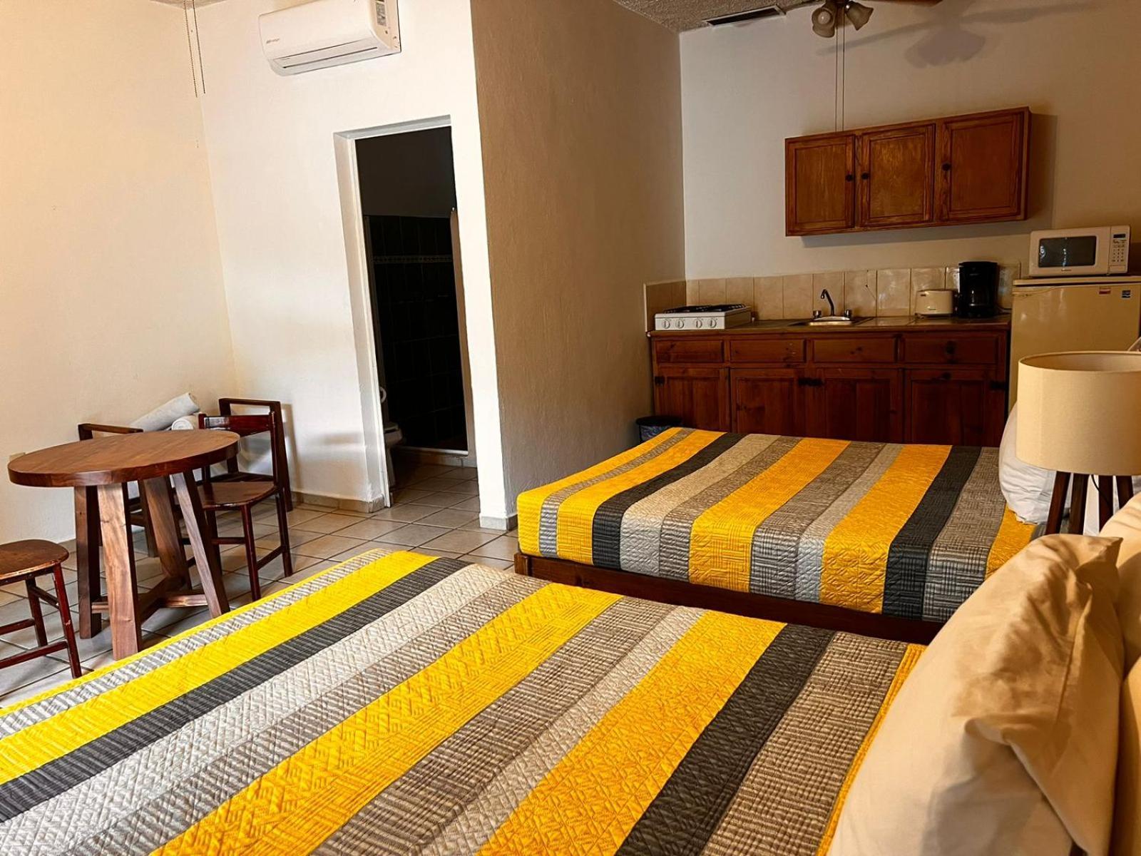 Hotel Palmeras 布塞里亚斯 外观 照片