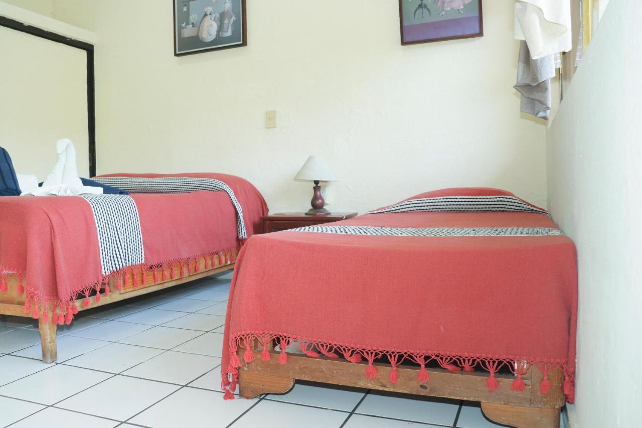 Hotel Palmeras 布塞里亚斯 外观 照片